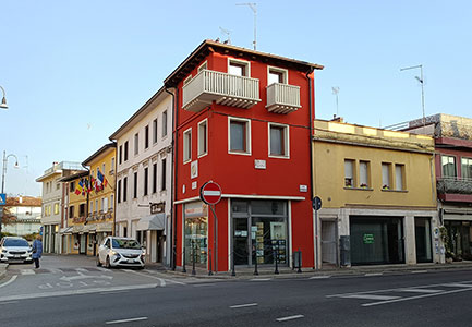 Edificio tra Via Sottopovolo e Dietro Chiesa allo stato attuale
