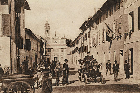 Chiesa di S. Antonio di Padova, inizi del Novecento, cartolina, Archivio Biblioteca Latisana (dono Valerio Formentini)